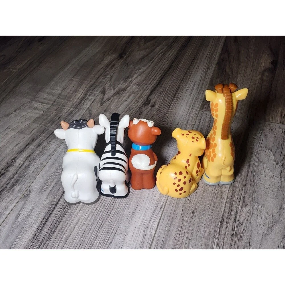 Fisher Price Little People Animal Lot Zebra Giraffe Monkey Gorilla Bear Cow Pig